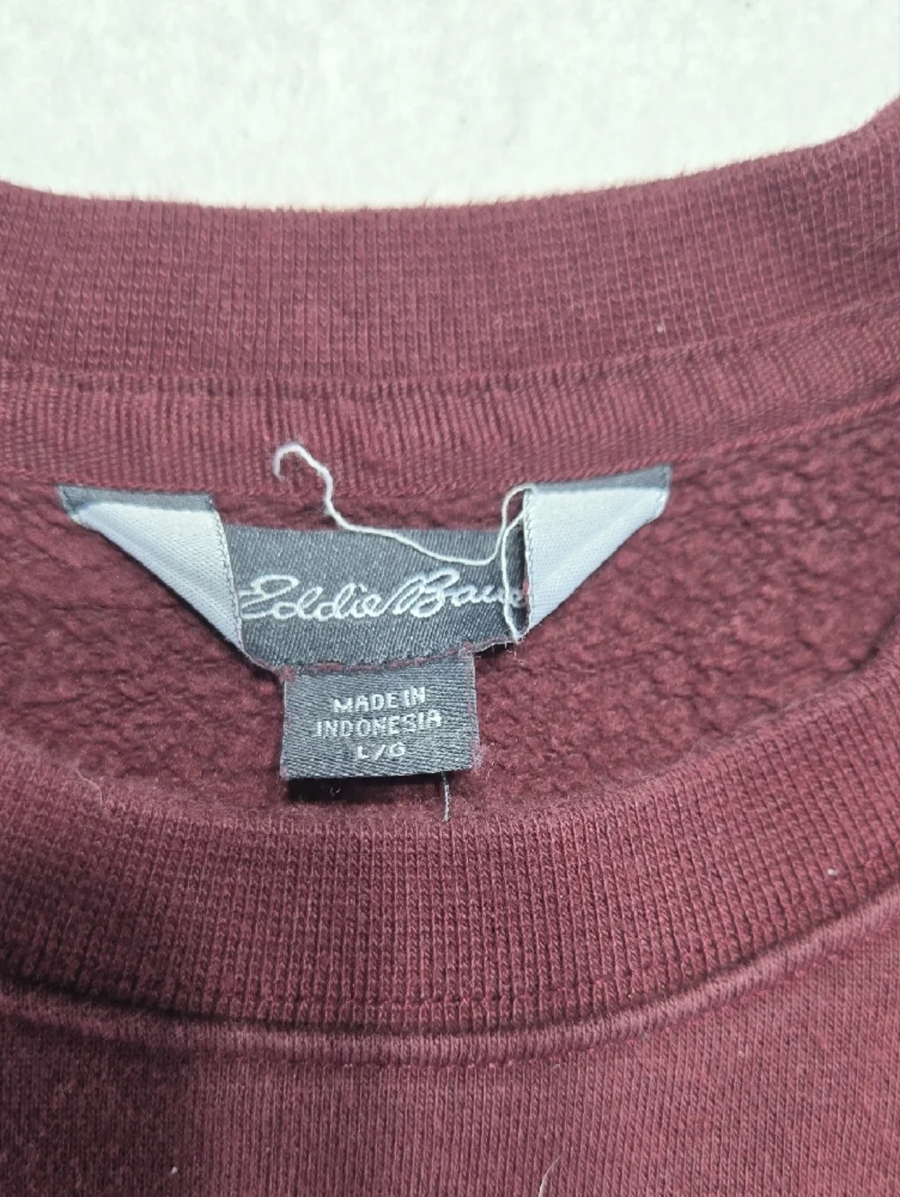 Vintage Eddie Bauer Men's Crewneck Sweatshirt Deep Burgundy - Picture 2 of 5